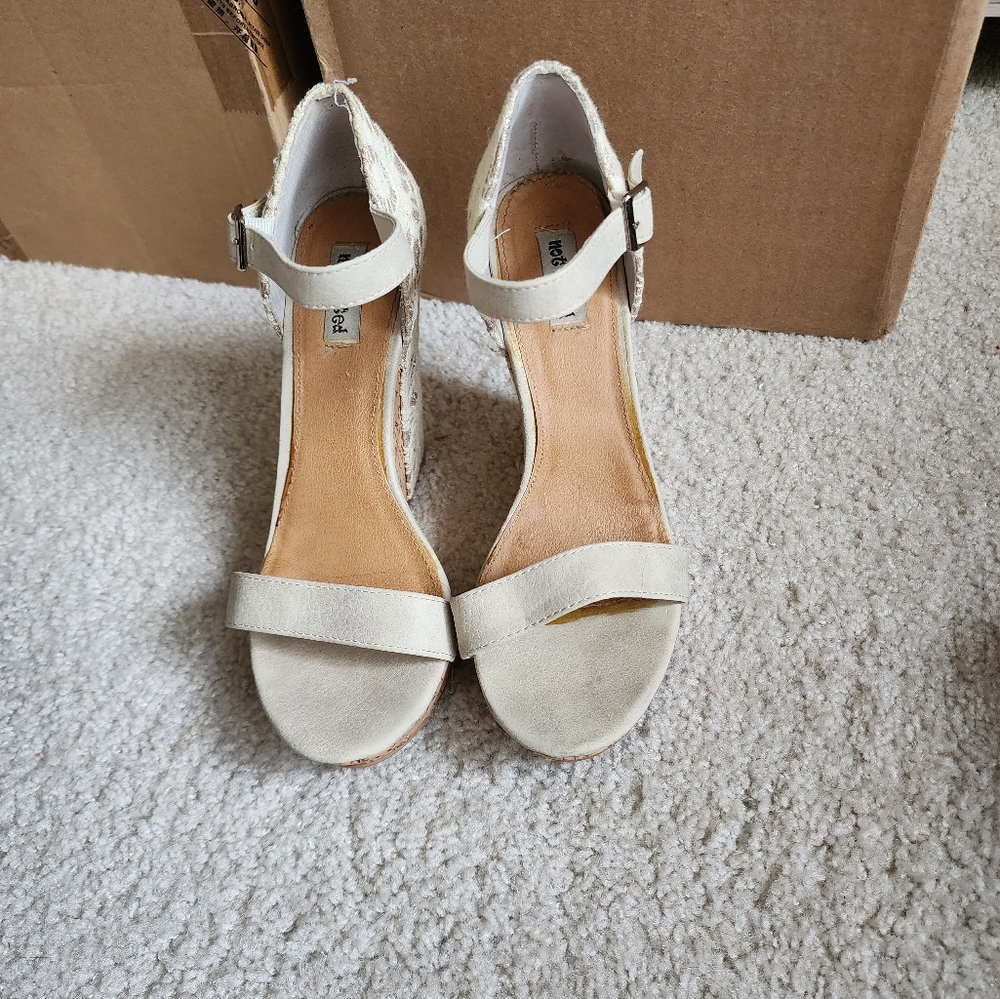 Not Rated Cream Wedges